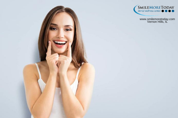 smile makeover by a dentist in Vernon Hills